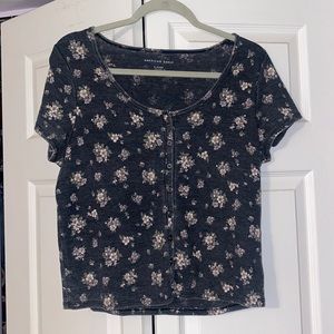 AMERICAN EAGLE top